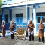 Pesan Inspiratif dalam Fortasi dan MPLS Ramah SMPM 8 Laren