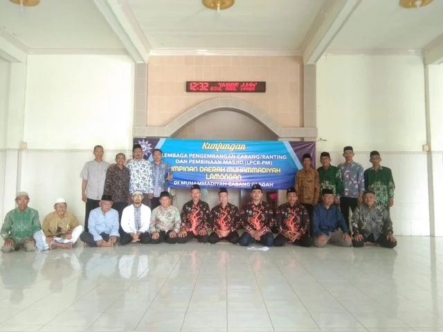LPCRPM Lamongan Kunjungi Cabang Glagah untuk Sosialisasi Asesemen CRM Award 2024