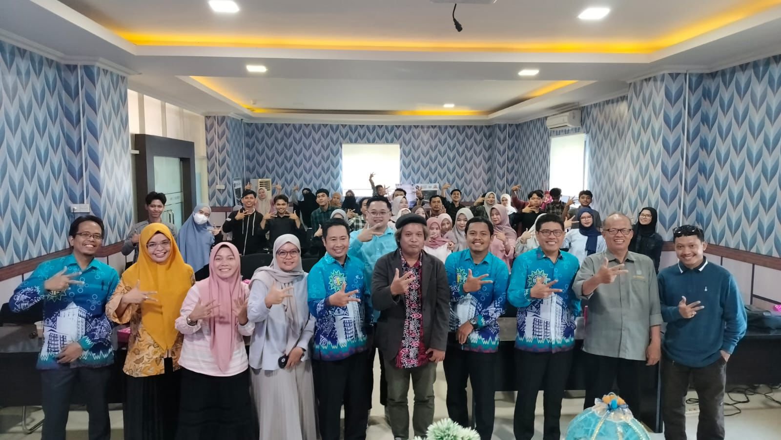 Hadirkan Pakar UMY, FISIP Unismuh Gelar Workshop Penulisan Artikel Ilmiah Berbasis Voyant Tools