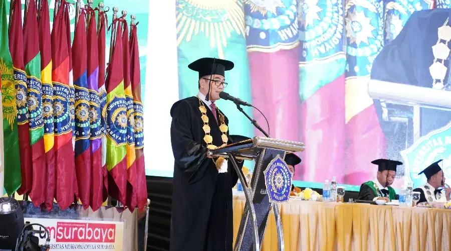 Pesan Rektor dalam Wisuda ke-52 UM Surabaya