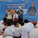 Belajar Bahasa Inggris dengan Game Bersama Native Speaker