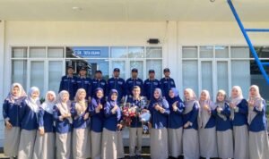 Suasana Haru Warnai Peringatan Hari Guru Nasional di SMK Muda Genteng
