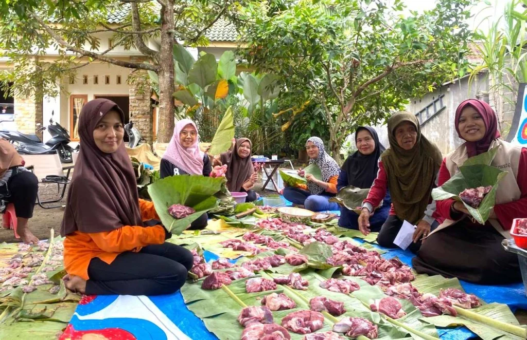 Duta Green Nasyiah dan PCNA Siliragung Gaungkan ‘Kurban Ibadah Tanpa Nyampah’