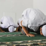 Bolehkah Menjamak Shalat Jumat dengan Ashar?