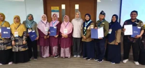 Inovasi SAGE Antarkan Guru Smamda Sidoarjo Berjaya di Ajang Indonesia Youth Science Association 2025