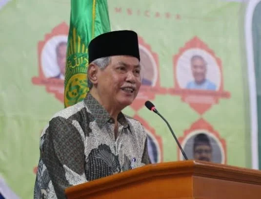 Malik Fadjar Visioner Bertangan Dingin