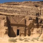 Surat Al-Fajr, Kisah Hancurnya Bangsa Kapitalis