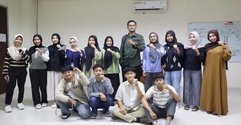 Perkuat Budaya Literasi dan Keterampilan Berpikir Kritis, PK IMM Blue Savant Gelar Kajian Penulisan Esai