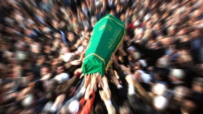 Teriakan Mayat di Keranda