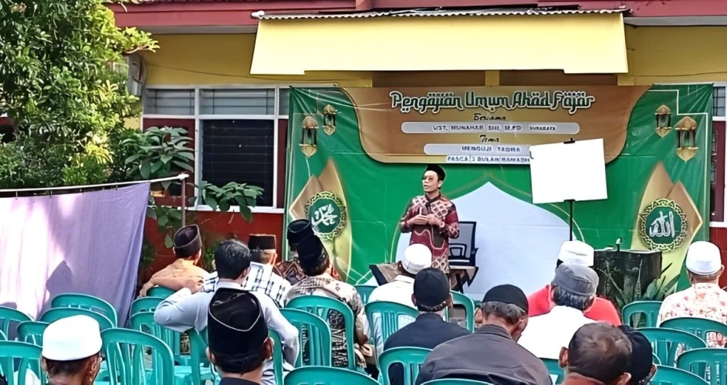 Pengajian Umum Ahad Fajar PCM Gedeg Kupas Makna Takwa Pasca Ramadan