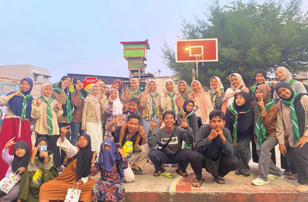 Junjung Tinggi Nilai Kepedulian Masyarakat, HW Smamseven Gelar Pelajar Mengajar