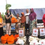 Lazismu Blora Salurkan Bantuan untuk Korban Kebakaran di Desa Kalangan