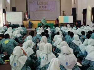 Pesan Jalaluddin Rumi di LDKK Smamda