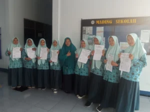 Siswa Smamsi Lakukan Pengisian Angket Minat Mapel
