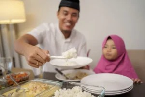 Allah dan Malaikat Bershalawat pada Orang yang Sahur