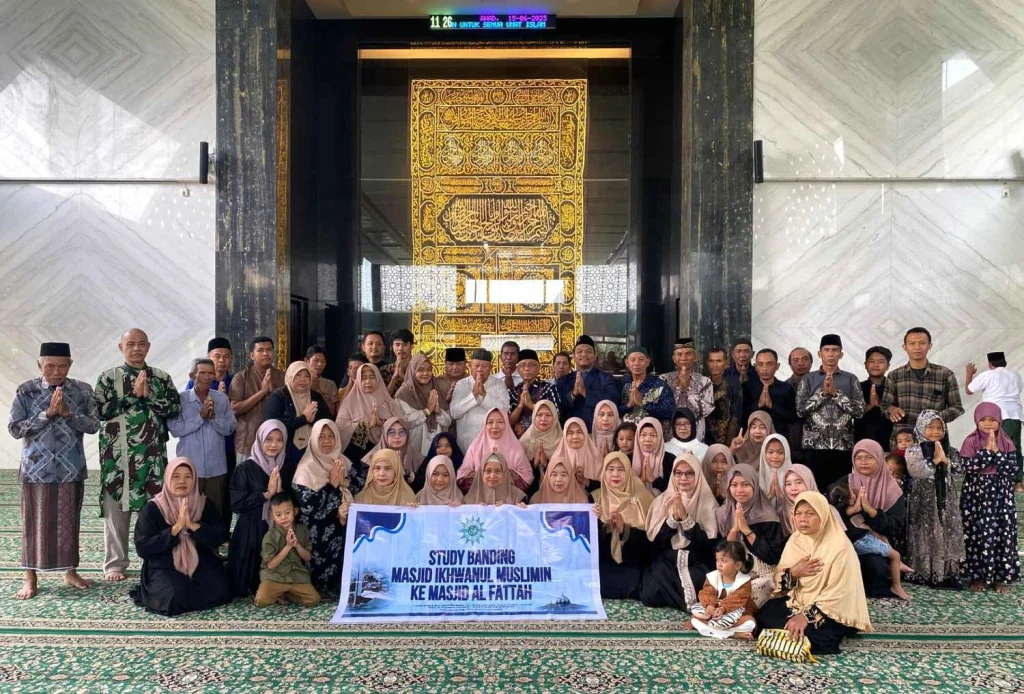 Wujudkan Sinergi, Takmir Masjid Ikhwanul Muslimin Sidoarjo Adakan Studi Banding ke Masjid Al-Fattah Tulungagung