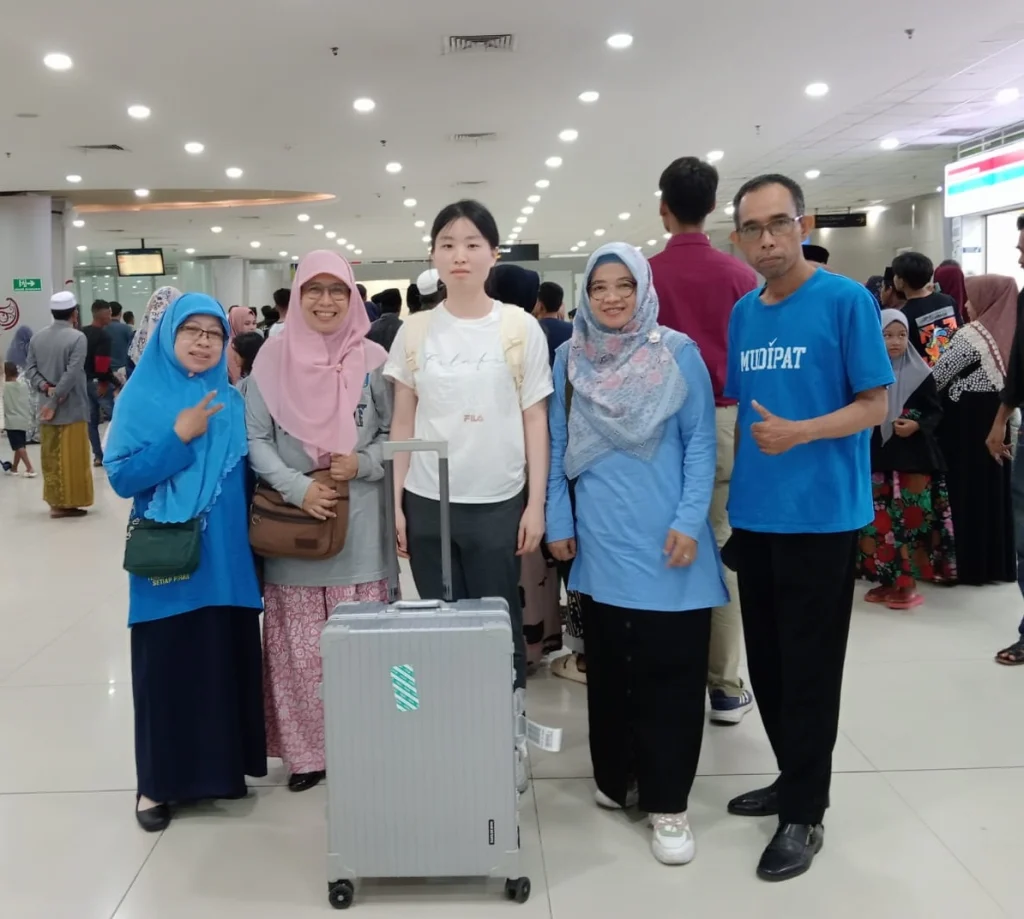 SD Mudipat Kedatangan Miss Lin, Internship Teacher dari China