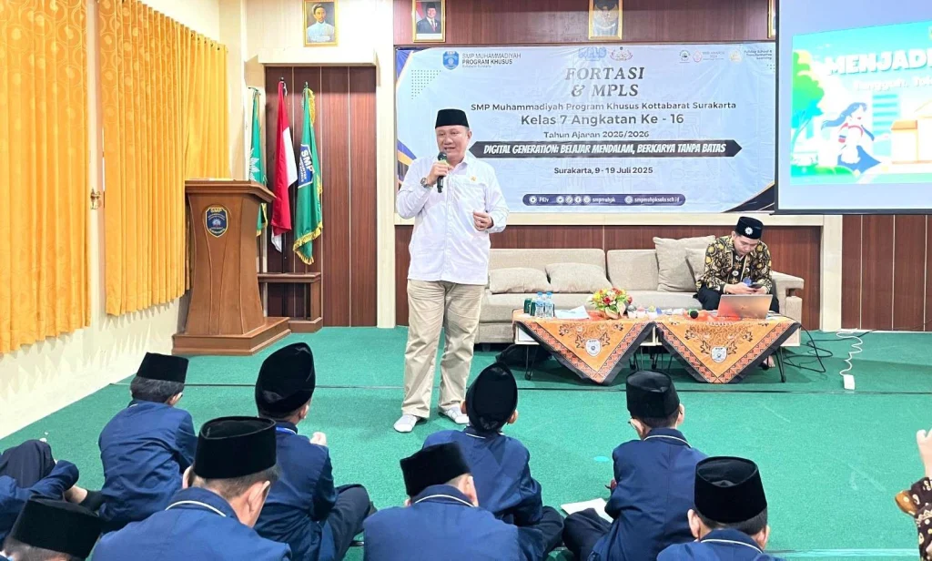 SMP Muhammadiyah PK Kottabarat Gelar MPLS yang Ramah dan Berintegritas