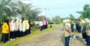 SMK Muhammadiyah 5 Gresik Gaungkan Komitmen Kebermanfaatan di Apel Milad ke-113 Muhammadiyah
