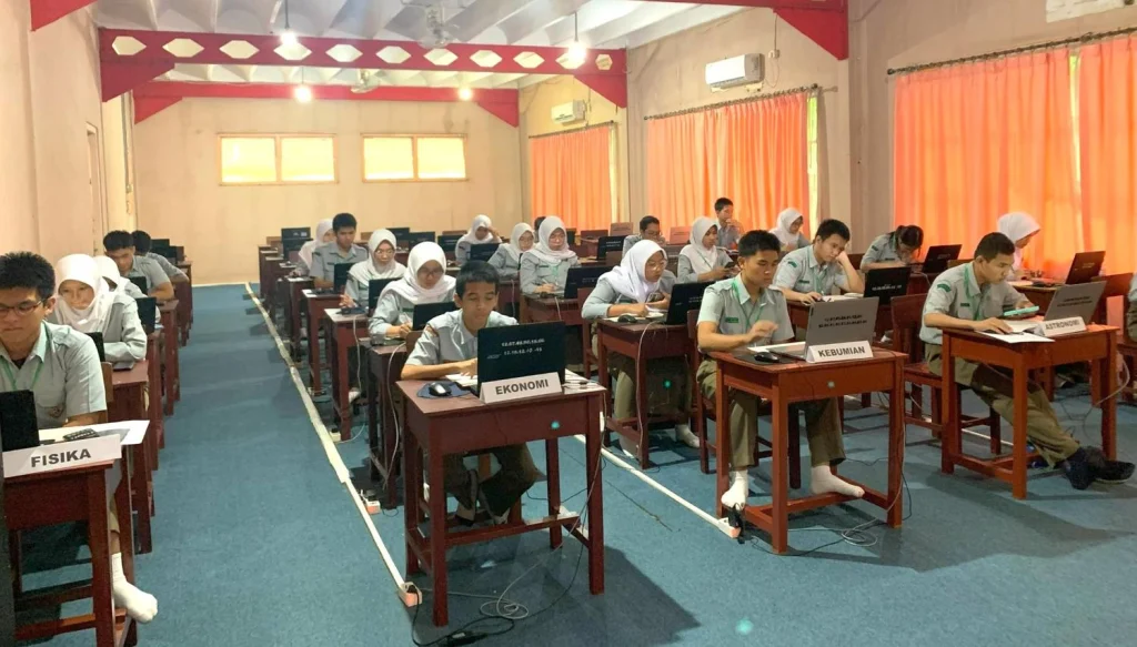 Sebanyak 19.217 Siswa Lolos OSN-K, Siap Berlaga di OSN-P 2025