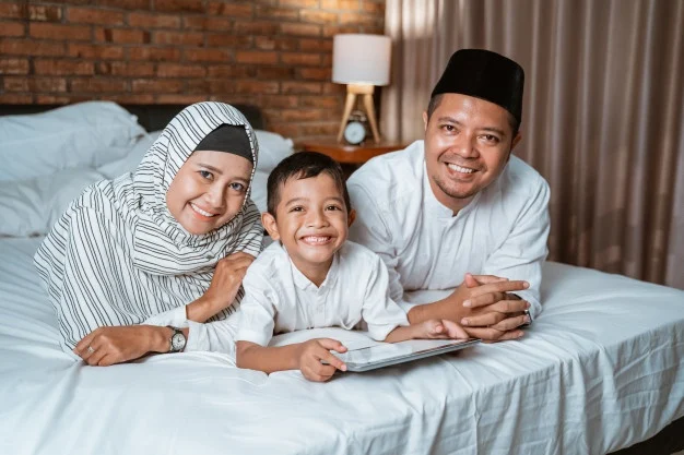 Sayangilah Anak-anakmu, maka Allah Akan Menyayangi Mereka