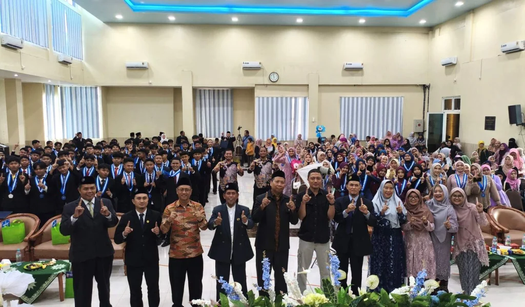 SMP Muven Sukses Gelar Pelepasan Siswa Kelas IX