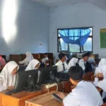 Siswa SMP Muhammadiyah 1 Blitar Hadapi Hari Terakhir Ujian dengan Penuh Semangat