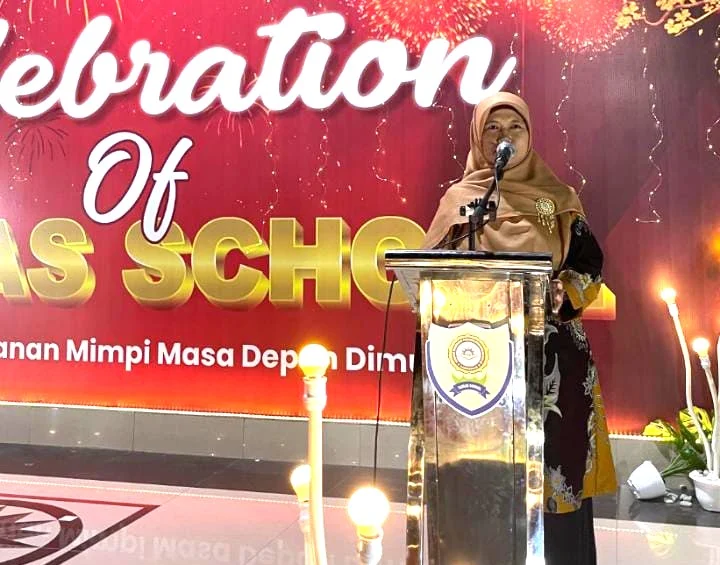 Celebration of Hamas School: Kepala Sekolah Ajak Wisudawan Terus Bersinar dan Memberi Manfaat