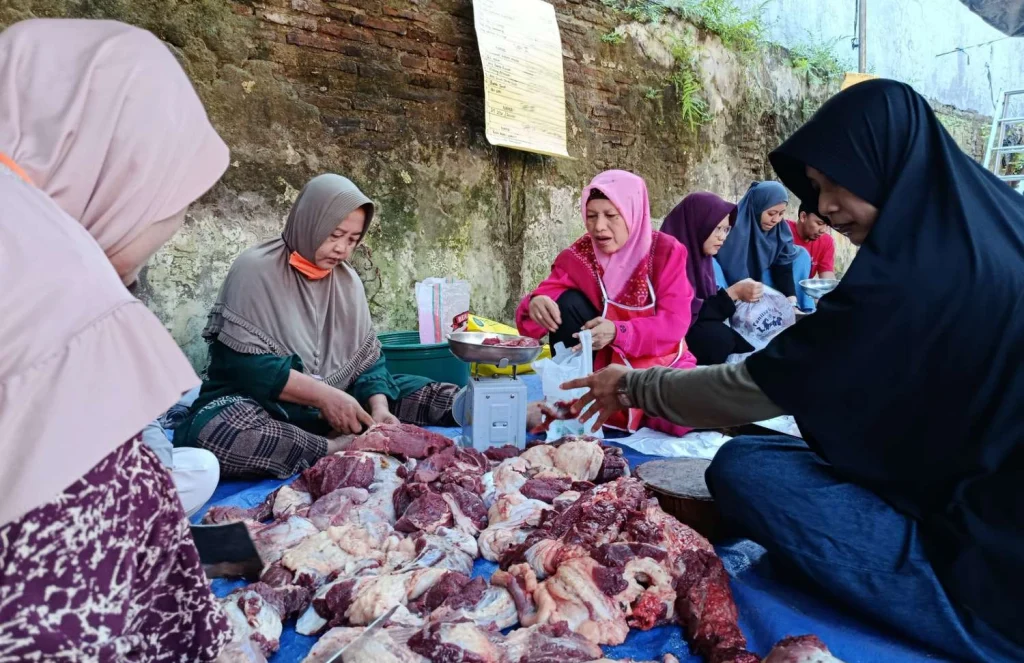 Panti Asuhan Muhammadiyah Medokan Ayu Terima Amanah 27 Hewan Kurban pada Idul Adha 1446 H