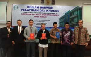 Ngenyek Pak Haedar dan Pak Din jika Ada Pimpinan yang Sok Sibuk