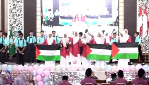 Panggung Perpisahan Jadi Panggung Empati: Siswa SD Muhammadiyah 1 Malang Tampilkan Drama Kolosal Bertema Palestina