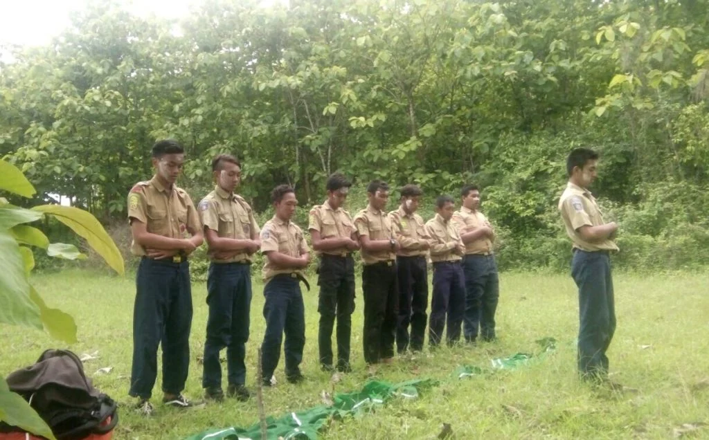 Penjelajahan di Hutan Tak Halangi Pandu HW Ini Tunaikan Shalat Tepat Waktu