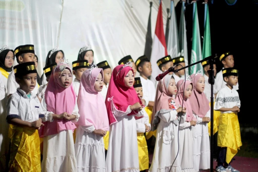 Sinergi Dua Lembaga, MIM Mumtaz Pijeran dan BA Aisyiyah 2 Pijeran Gelar Tasyakuran Pelepasan Siswa