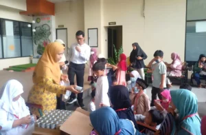 MPLS Seru SD Muhammadiyah Kota Blitar di RSI Aminah: Belajar Kesehatan dengan Gembira