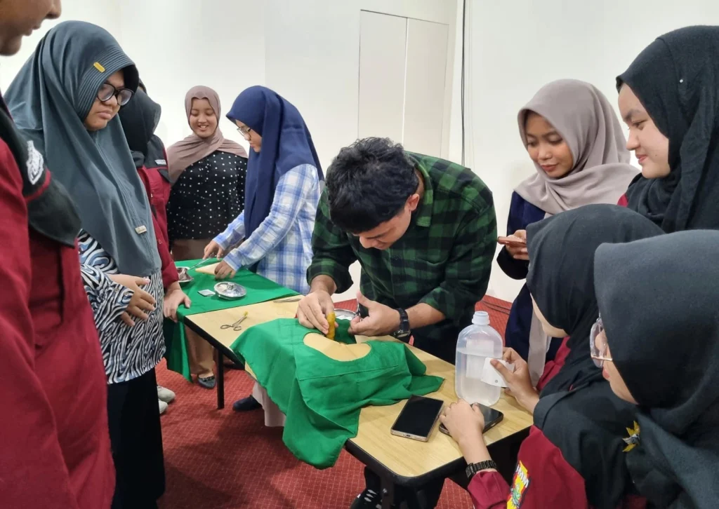 IMM Avicenna Gelar TIBIA 2025: Latih Keterampilan Sirkumsisi dan Hecting untuk Mahasiswa Kedokteran
