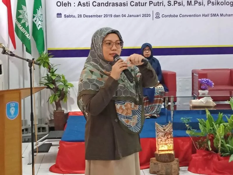 Siswa Bermasalah, Wali Kelas Disarankan Pakai Cara Ini