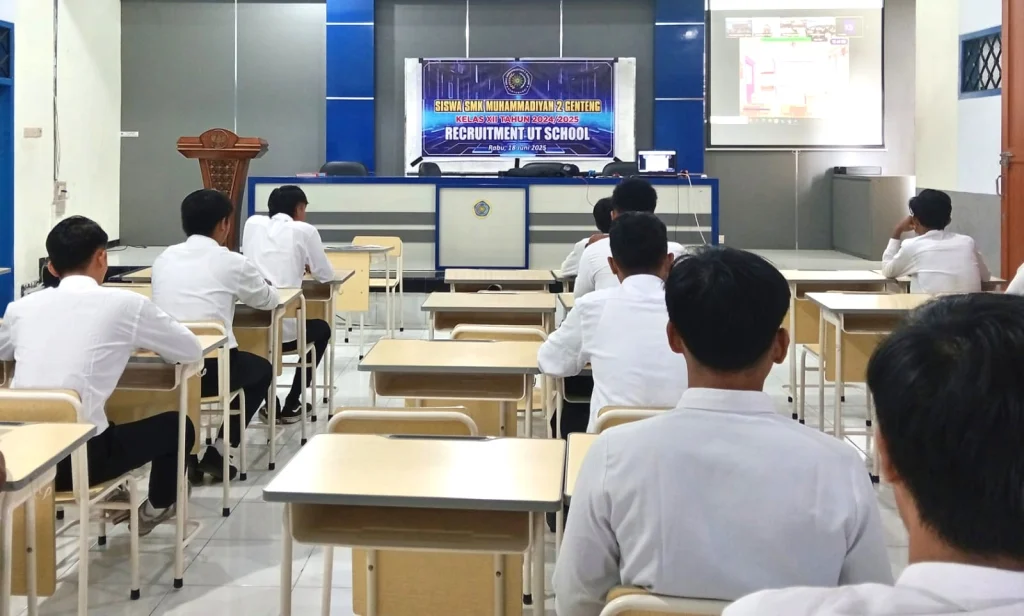 Rekrutmen Karyawan Mekanik Alat Berat UT School di SMK Muda Genteng Berlangsung Lancar