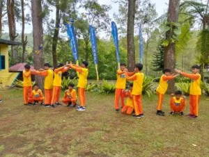 Bangun Karakter Pelajar, Spemutu Gresik Gelar ALS di Coban Talun