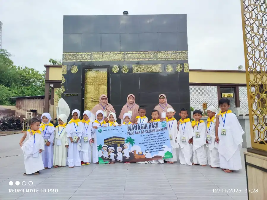 Pengenalan Rukun Islam Kelima, PAUD Aisyiyah se-Cabang Glagah Adakan Manasik Haji