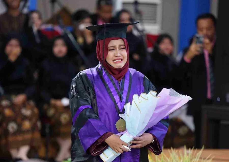 Wisudawan Umsida: Tempat Saya Pulang, Pergi Hampir Bersamaan