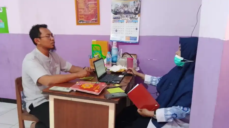 Guru SD MUKRIDA Mantapkan Mutu Qurani Lewat Munaqosah Digital