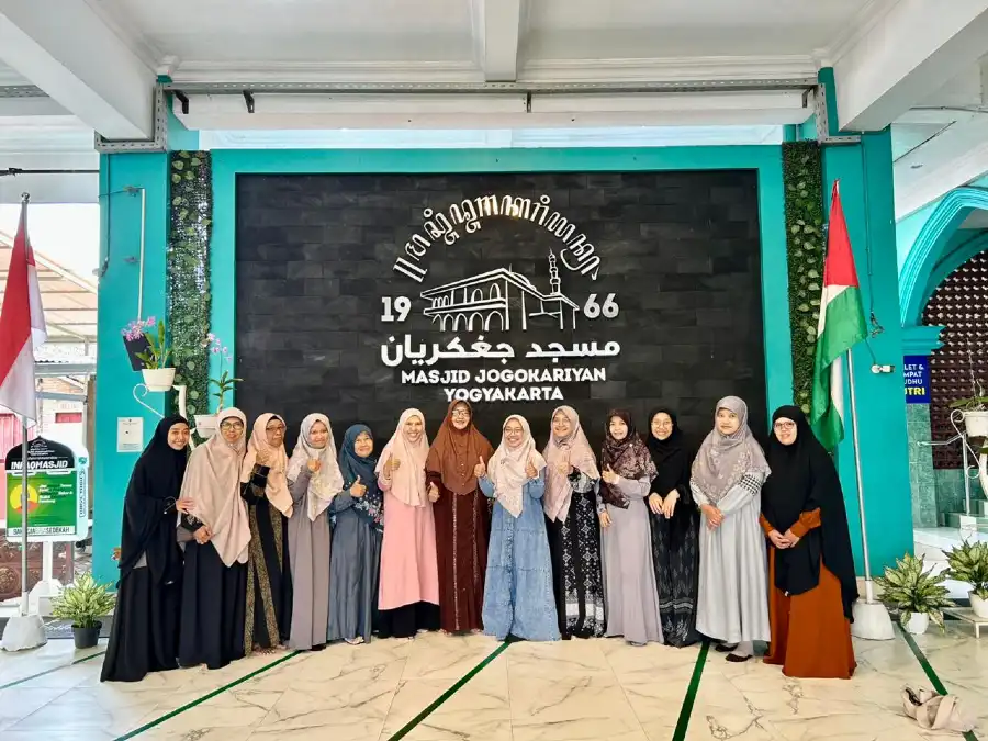 Pengurus Masjid Asy-Syifa RSML dan Aisyiyah Turi Studi Inspiratif ke Masjid Jogokariyan