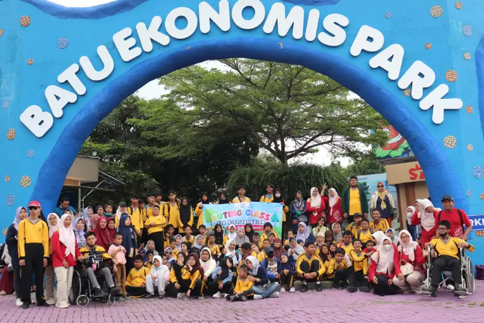SLB Aisyah Krian Gelar Outing Class di Economis Park Malang