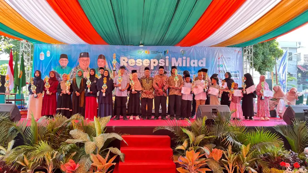 Tekankan Tajdid dan Kepedulian Bencana pada Resepsi Milad ke-113 Muhammadiyah dan Milad ke-98 RS PKU Solo