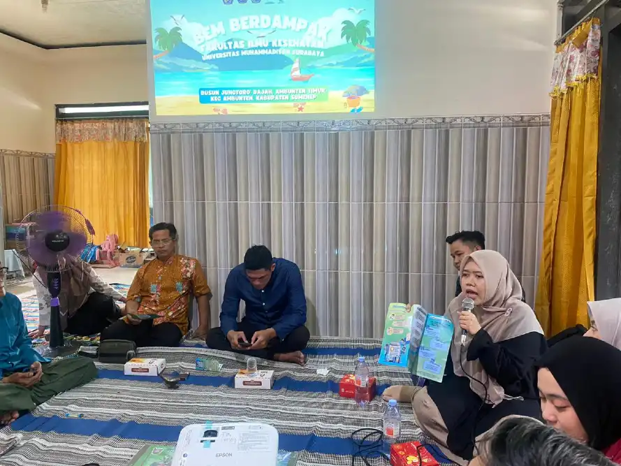 BEM FIK UM Surabaya Selenggarakan Penyuluhan PHBS untuk Warga Ambunten Timur Madura