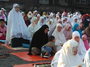 Khutbah Idul Fitri:  7 Syarat Jadi Khalifah Allah di Bumi, Masyhud SM.