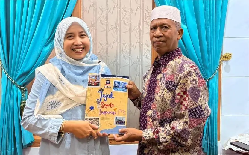 Berkunjung ke Sumenep untuk Serahkan Buku “Jejak Sejuta Inspirasi”