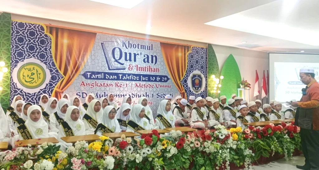 Menyemai Generasi Pecinta Al-Quran, SD Muhammadiyah 1 Sedati Gelar Khotmul Quran dan Imtihan Perdana
