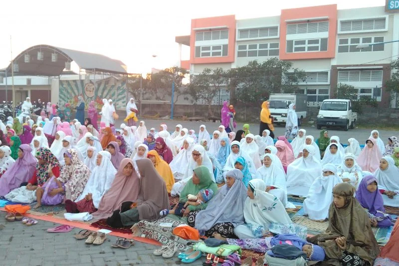 Khutbah Idul Fitri 2017: 3 Pesan Ramadhan yang Harus Kita Rawat Selamanya