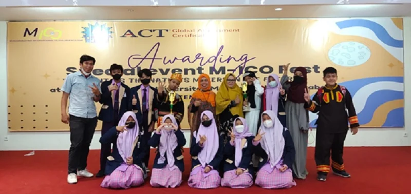 Siswa Sunday School SMP Muda Raih Special Award M-ICO
